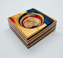 Load image into Gallery viewer, Micro Recycled Skateboard Coin Dish
